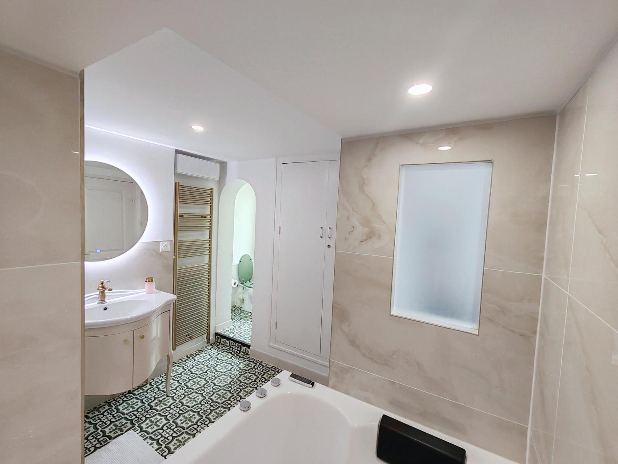 Appartement Bulle D'Antan En Coeur De Ville - Monument Classe Historique - Grand Jaccuzi 卡斯特尔 外观 照片